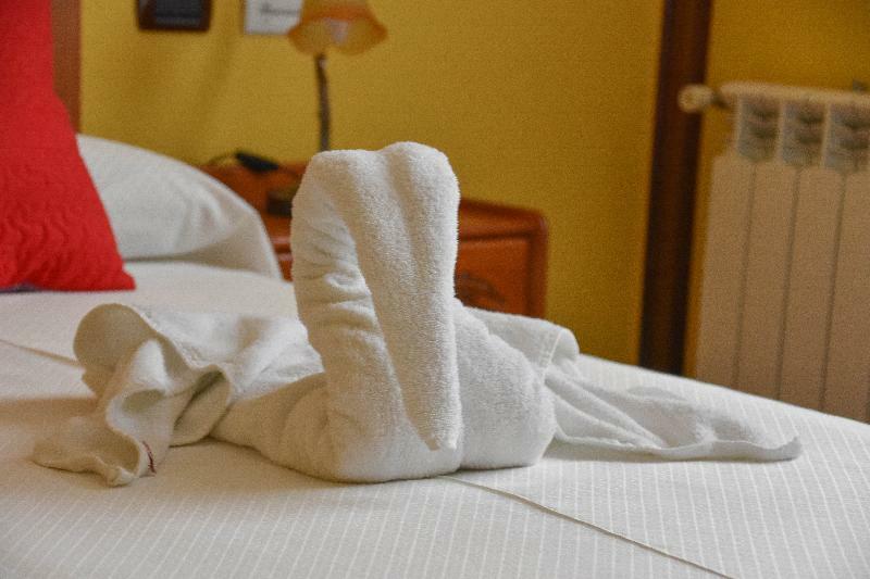 Hotel El Tejar Вилафлор Екстериор снимка
